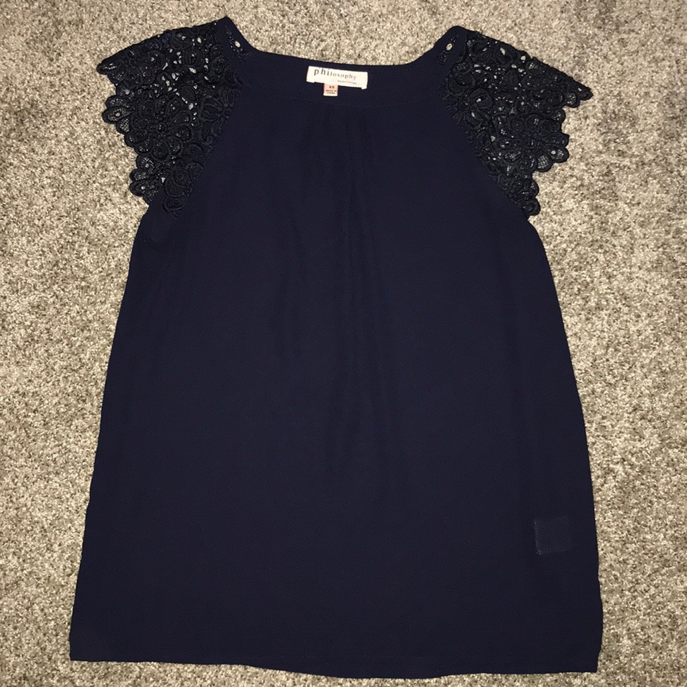 Navy blue blouse lace sleeves XS